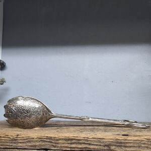EPZing Alloy Hong Kong Silver Serving Spoon